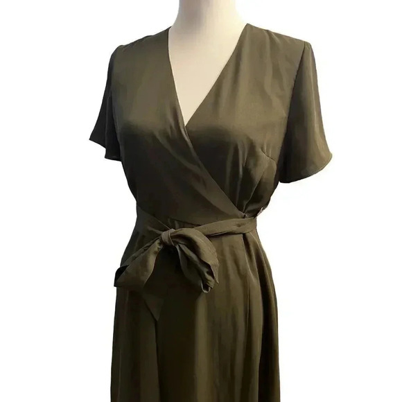 Alfani NWT wrap dress with belt olive green size 4 - Picture 2 of 7